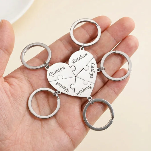 Family Ties™ – Personalized Heart Puzzle Keychain Set