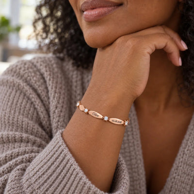 Love Links™ personalized bracelet engraved with names