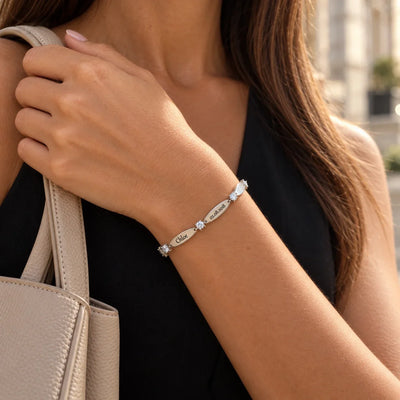 Love Links™ personalized bracelet engraved with names