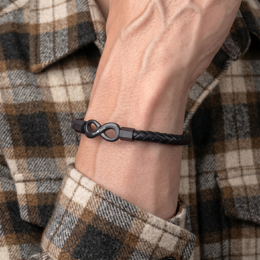 Forever Us™ – Personalized Leather Infinity Bracelet