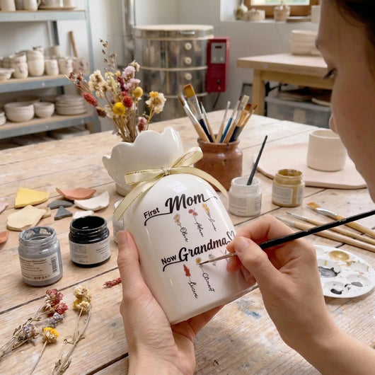 Blooming Names™ personalized ceramic family vase with names