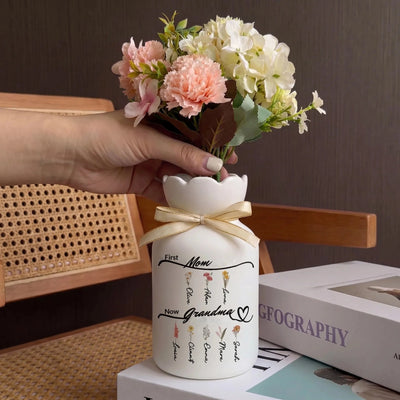 Blooming Names™ personalized ceramic family vase with names